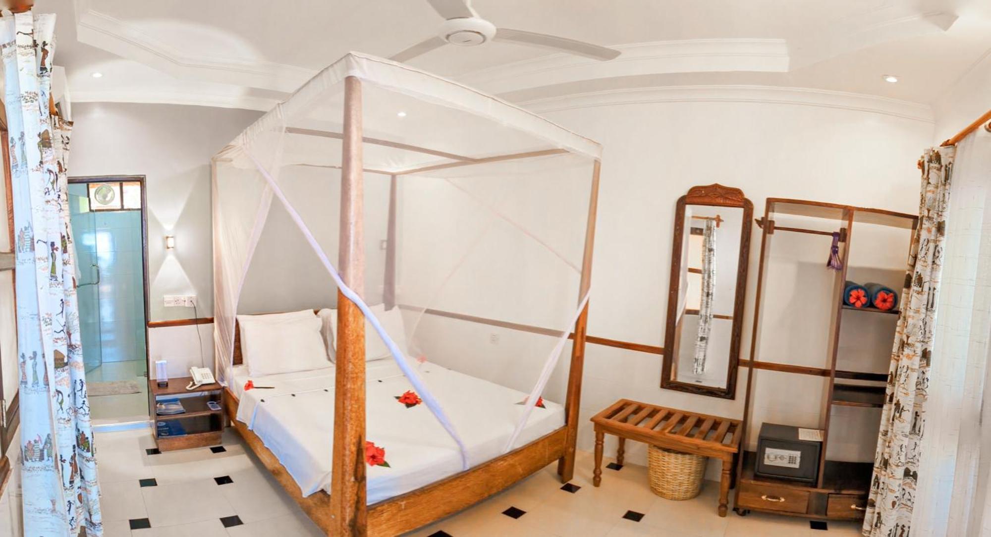 Mnarani Resort 4*